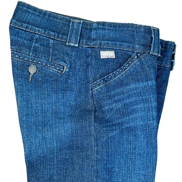 Cruel Girl Women's Midrise Dark Wash Cuffed Western Capri Jeans (5) - Picture 6 of 9